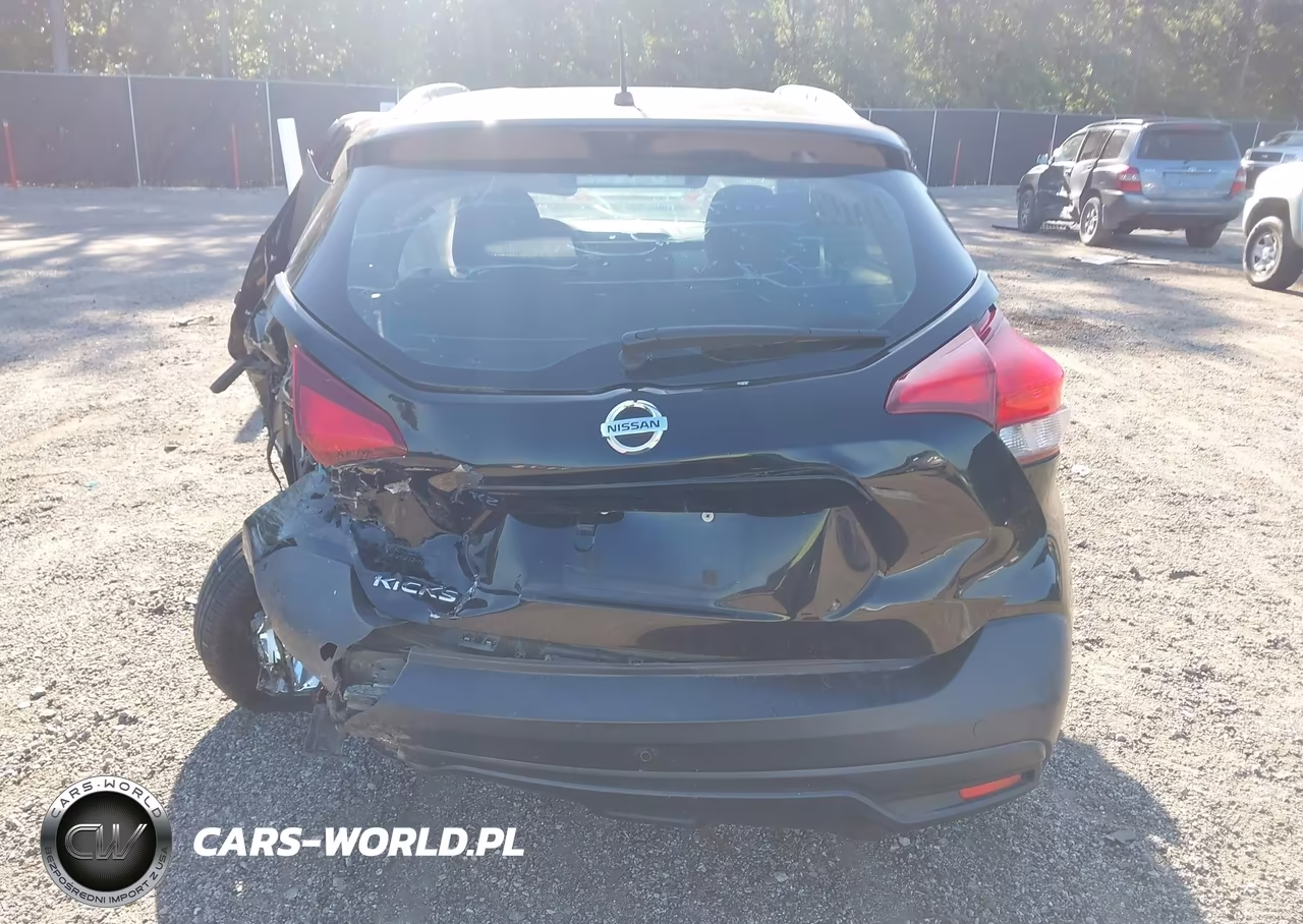 2019 Nissan Kicks S VIN:3N1CP5CU7KL471446 - 16