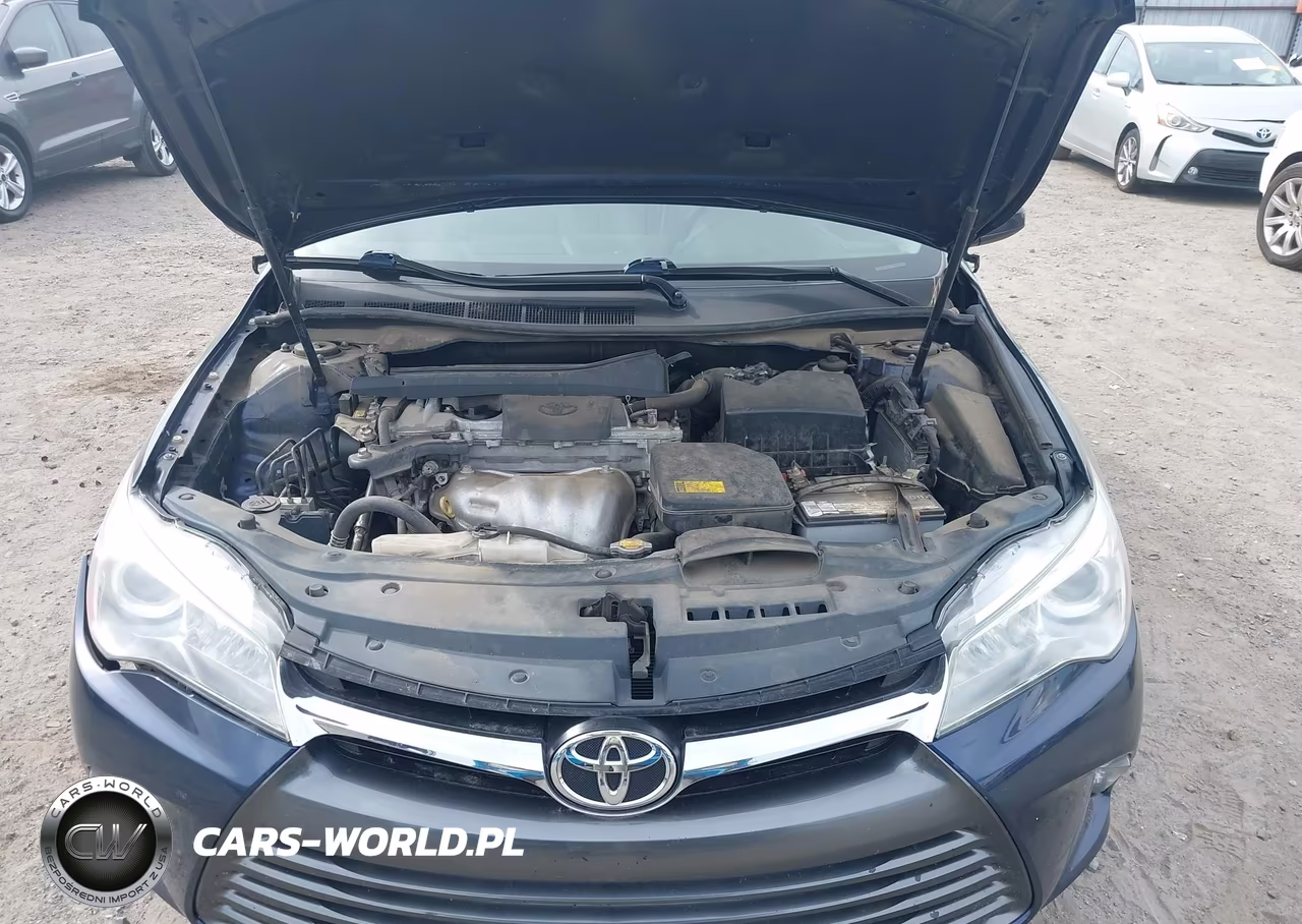 2015 Toyota Camry Le VIN:4T4BF1FK7FR488890 - 10