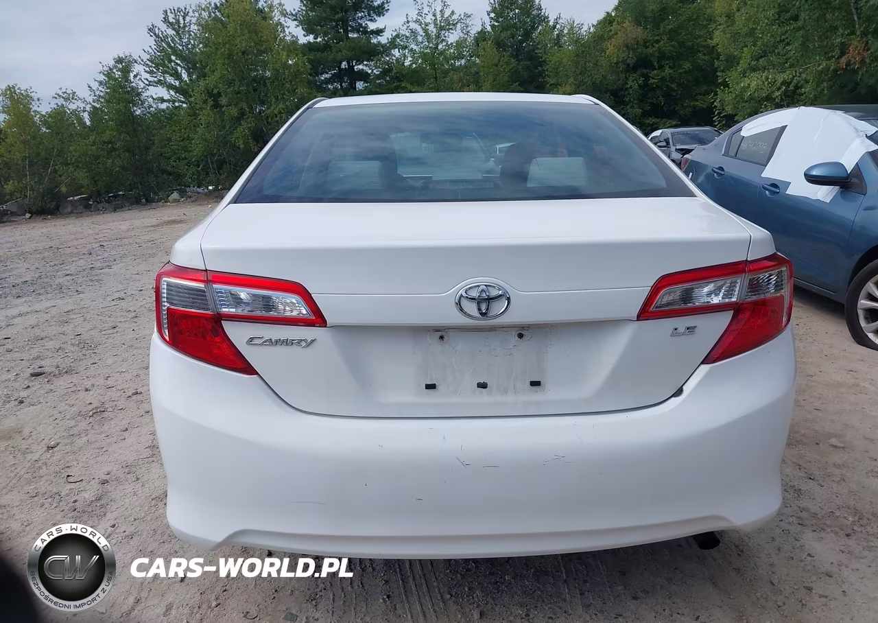 2013 Toyota Camry Le VIN:4T1BF1FK0DU700357 - 16