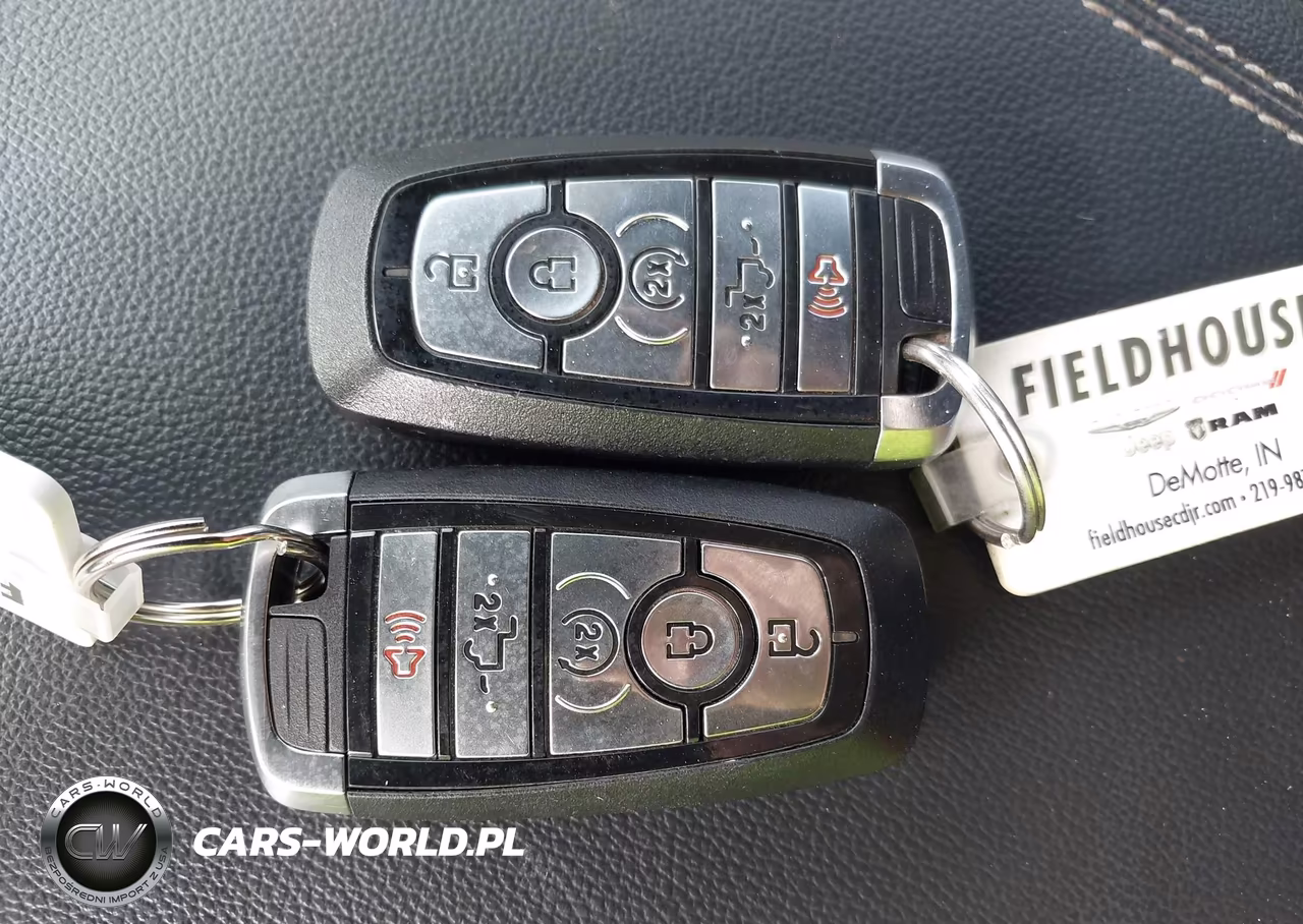2022 Ford F-150 Xlt VIN:1FTFW1E83NFB99871 - 11