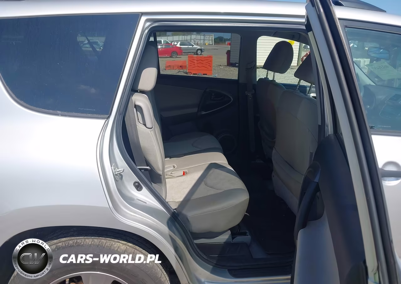 2011 Toyota Rav4 VIN:2T3ZF4DV5BW092286 - 8