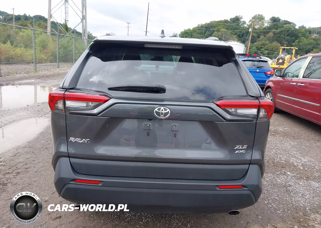 2022 Toyota Rav4 Xle VIN:2T3P1RFV7NC323923 - 16