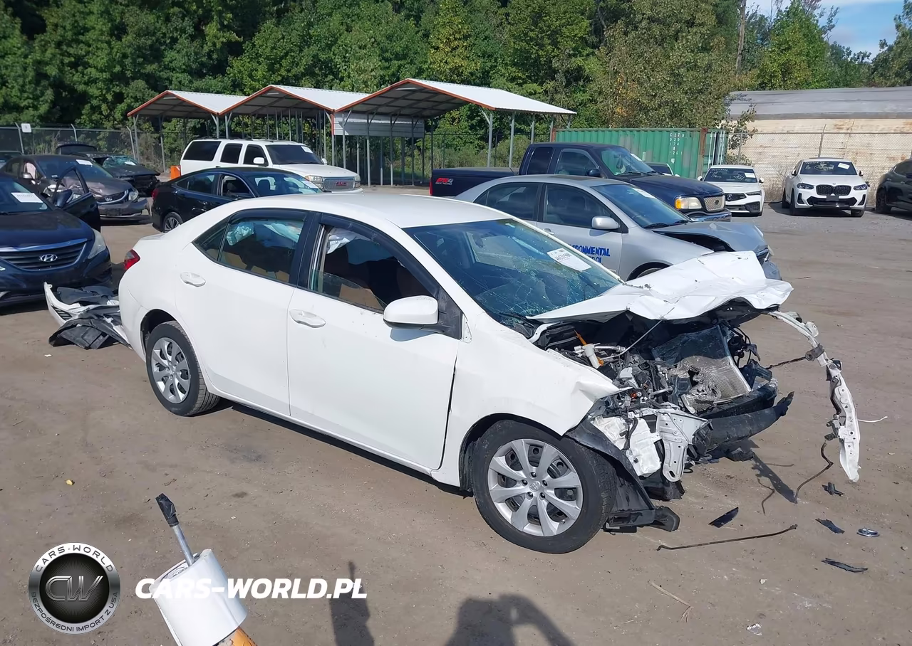 2015 Toyota Corolla Le – zdjęcie 1 z 16