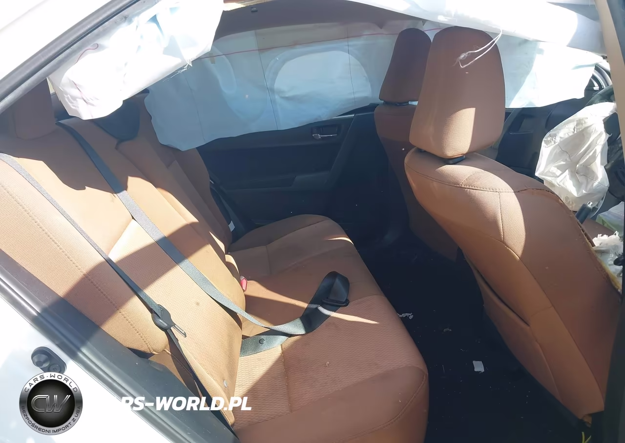 2015 Toyota Corolla Le VIN:5YFBURHE4FP246730 - 8