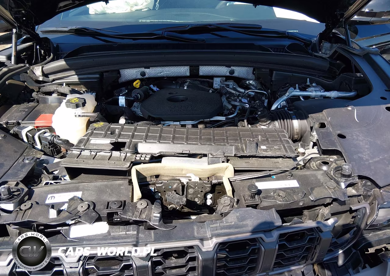 2026 Jeep Grand Cherokee Altitude 4X4 VIN:1C4RJHAR7TC207102 - 10