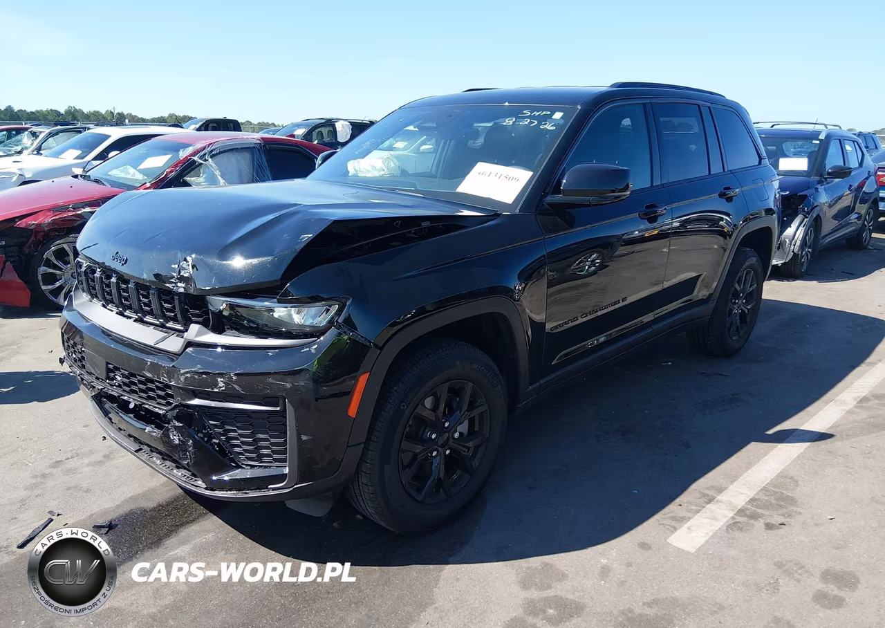 2026 Jeep Grand Cherokee Altitude 4X4 VIN:1C4RJHAR7TC207102 - 2