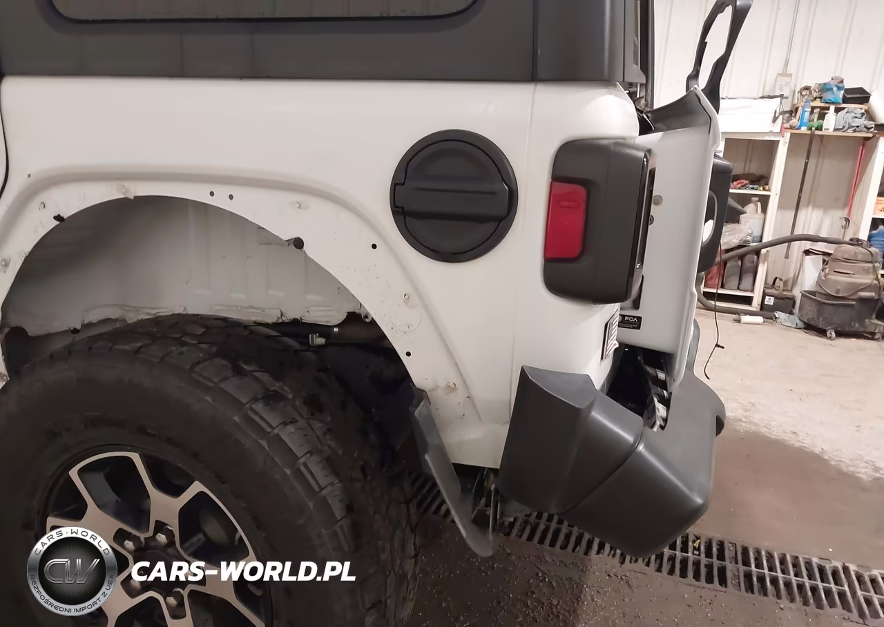 2021 Jeep Wrangler Unlimited Rubicon 4X4 VIN:1C4HJXFN9MW744839 - 15