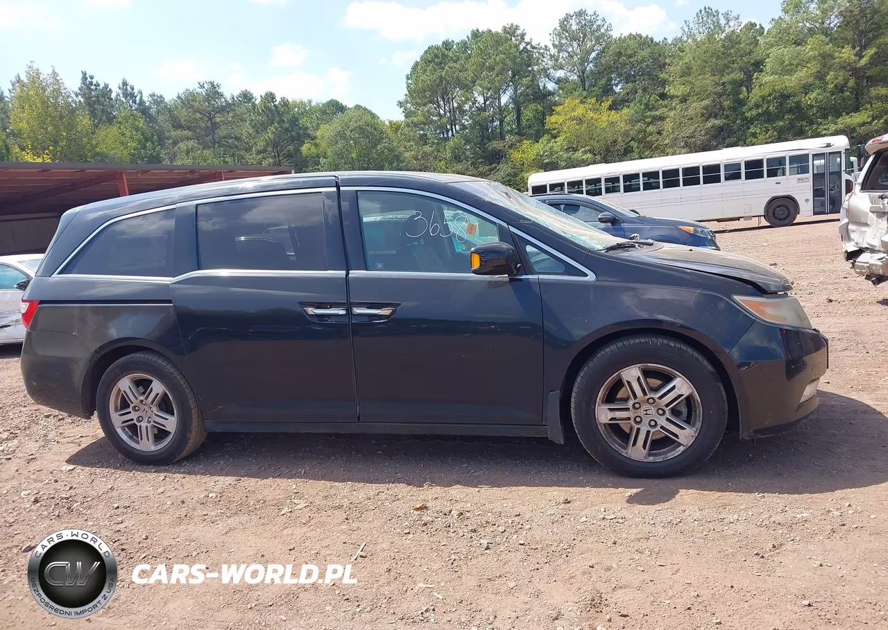 2011 Honda Odyssey Touring-Touring Elite VIN:5FNRL5H97BB046413 - 13