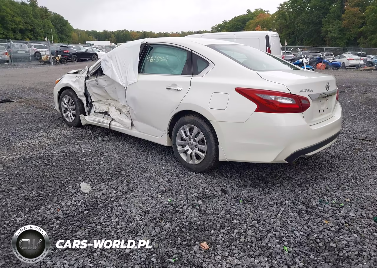 2018 Nissan Altima 2.5 S VIN:1N4AL3APXJC203329 - 3