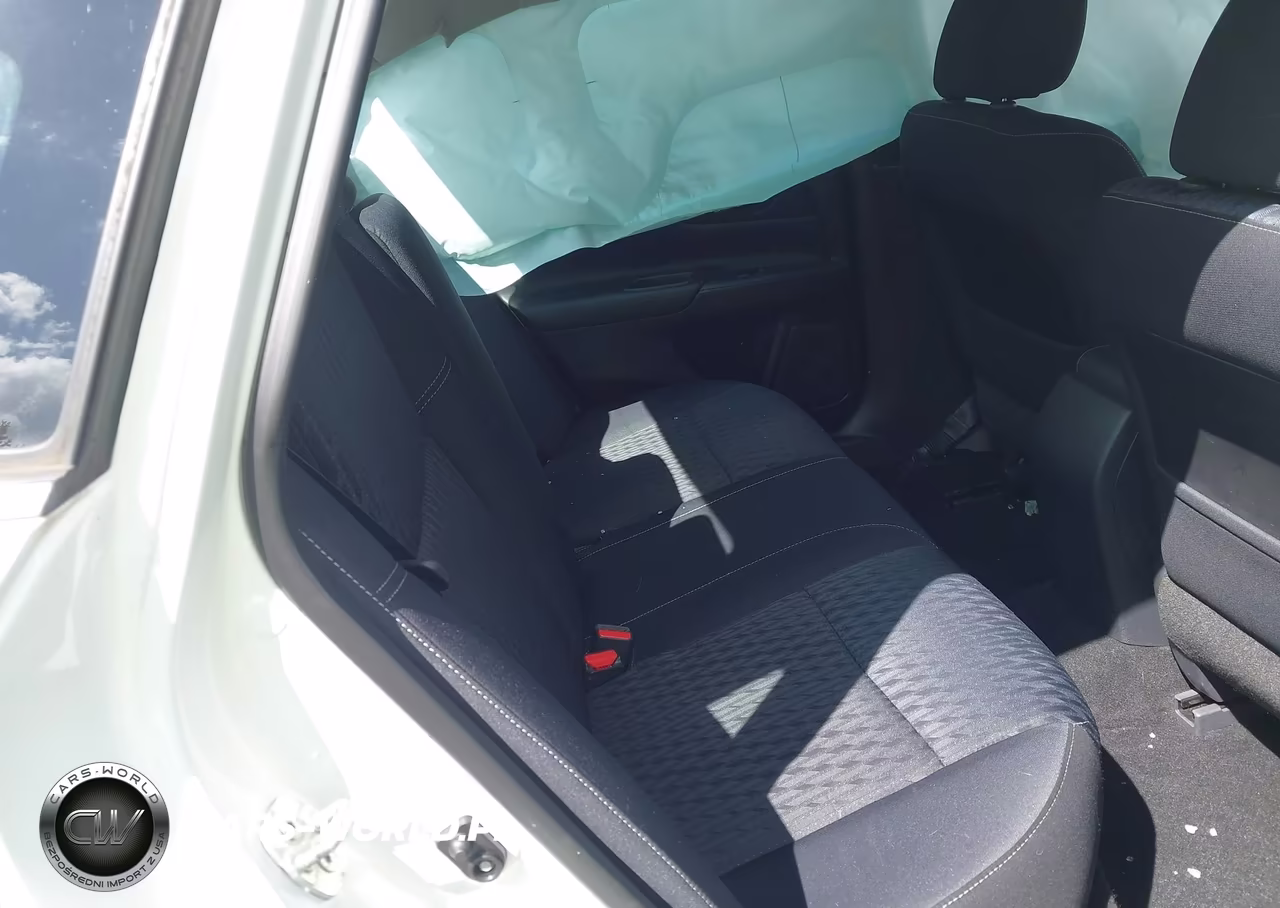 2018 Nissan Altima 2.5 S VIN:1N4AL3APXJC203329 - 8