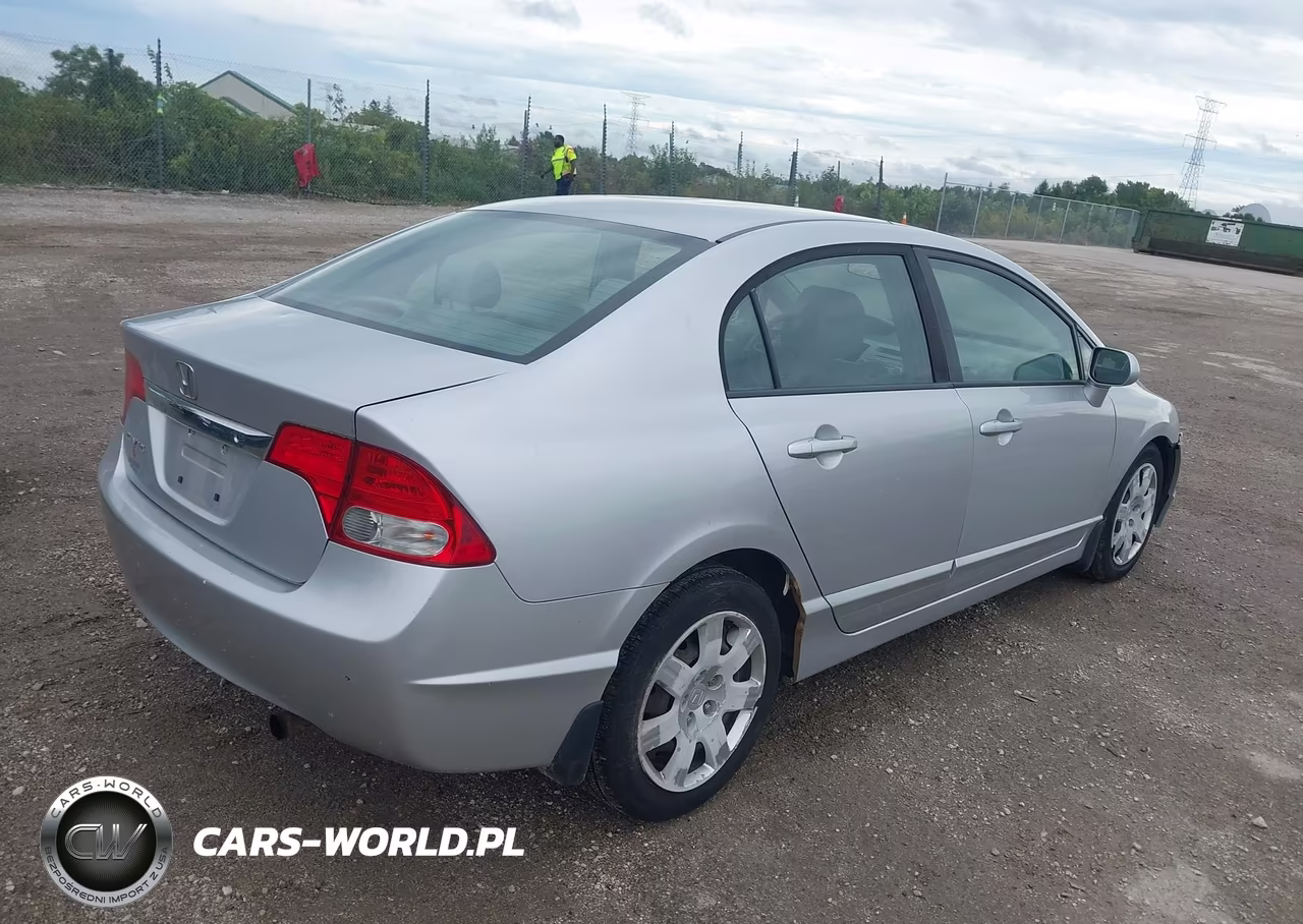 2010 Honda Civic Lx VIN:19XFA1F51AE084113 - 4