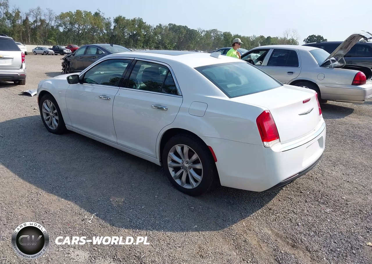 2016 Chrysler 300C Awd VIN:2C3CCAKG4GH244233 - 3