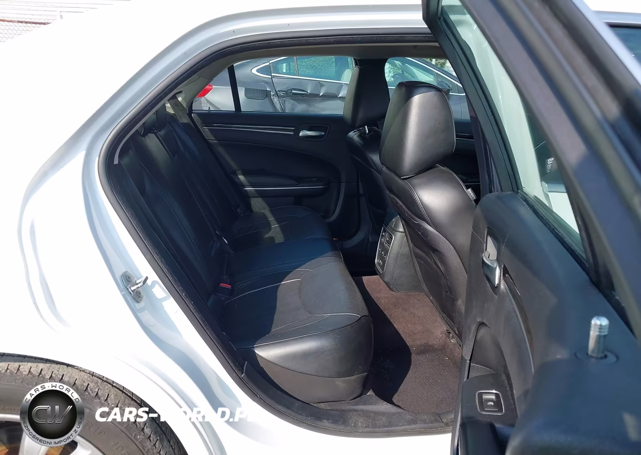 2016 Chrysler 300C Awd VIN:2C3CCAKG4GH244233 - 8
