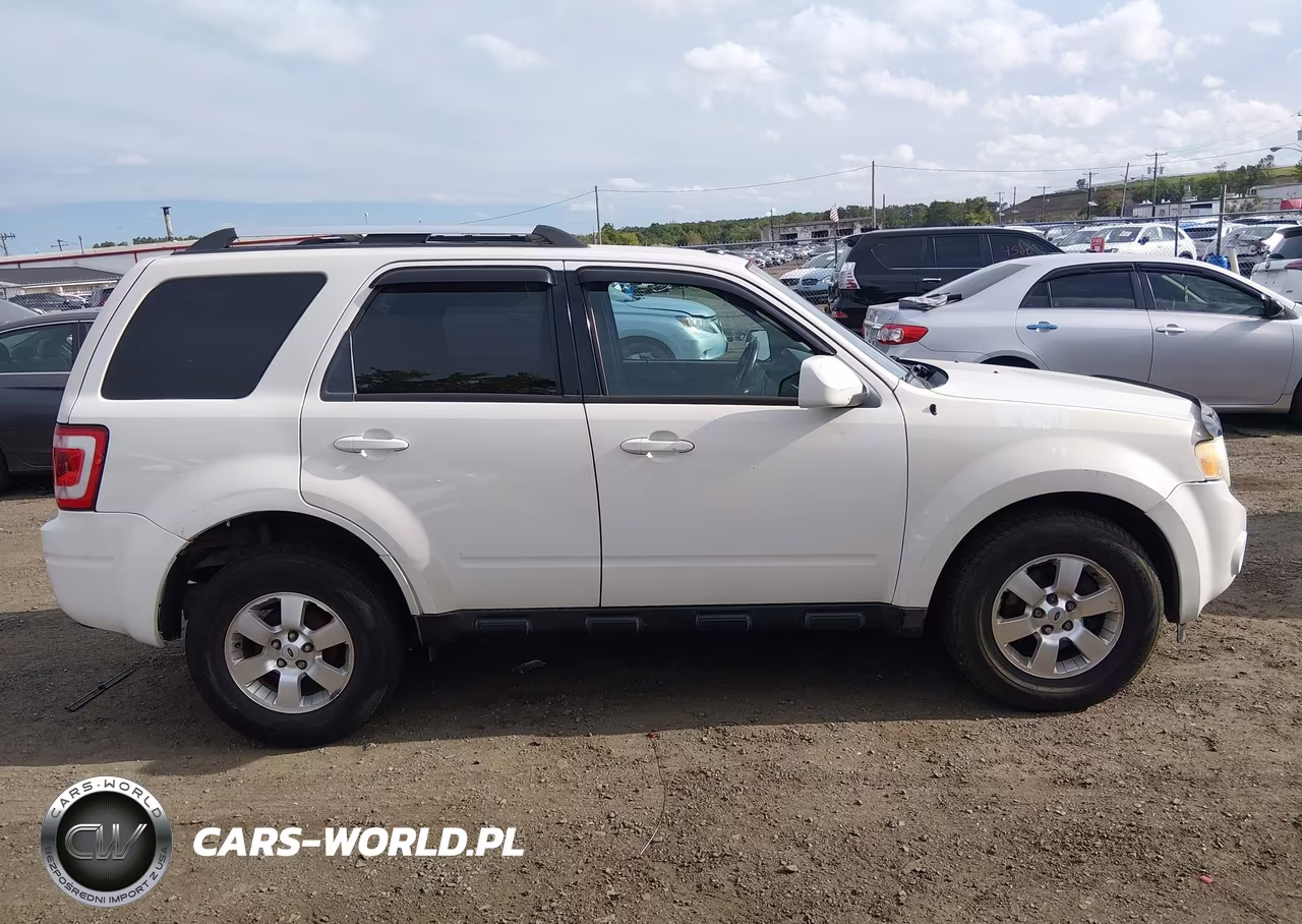 2010 Ford Escape Limited VIN:1FMCU9EG3AKC14235 - 13