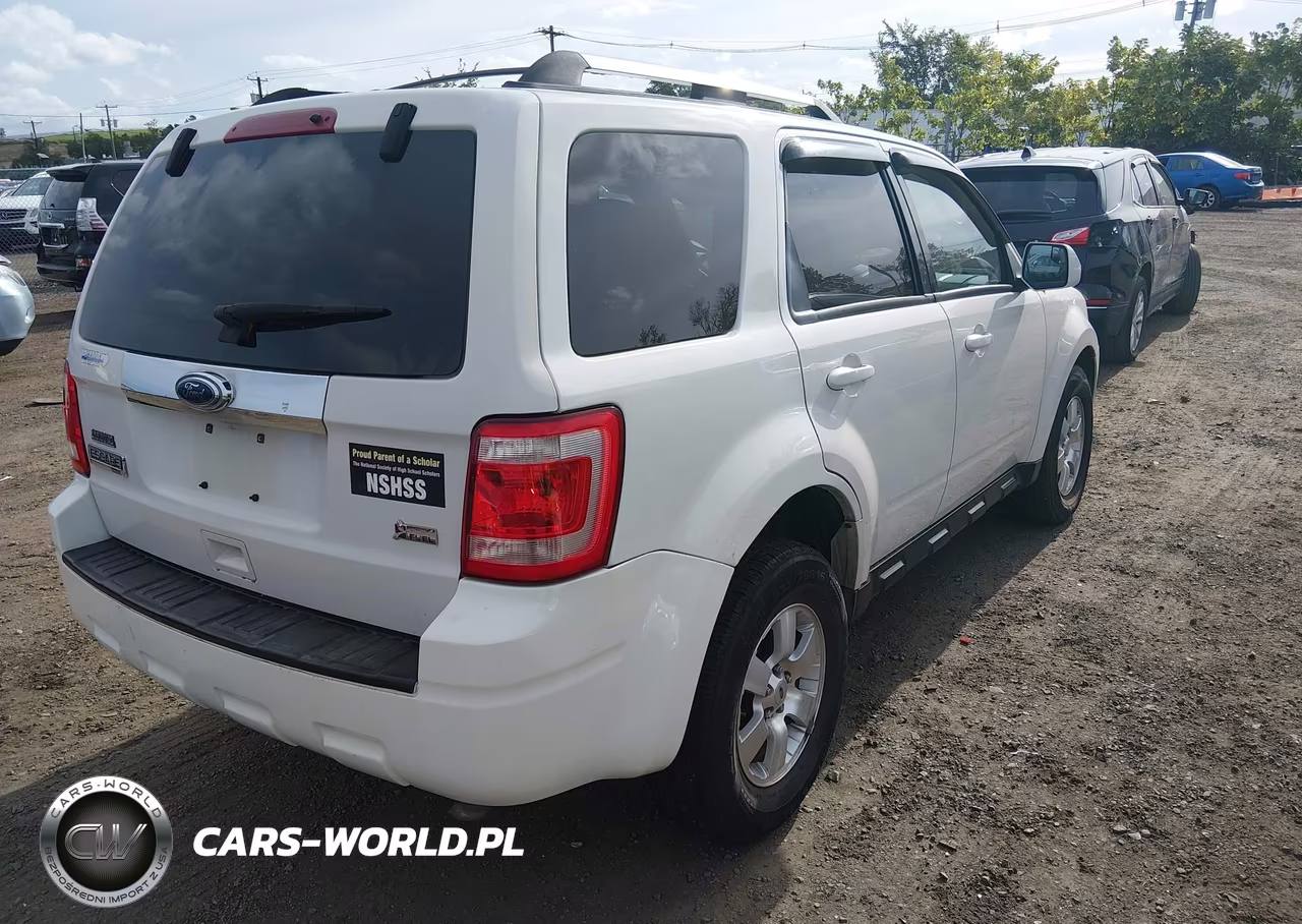 2010 Ford Escape Limited VIN:1FMCU9EG3AKC14235 - 4