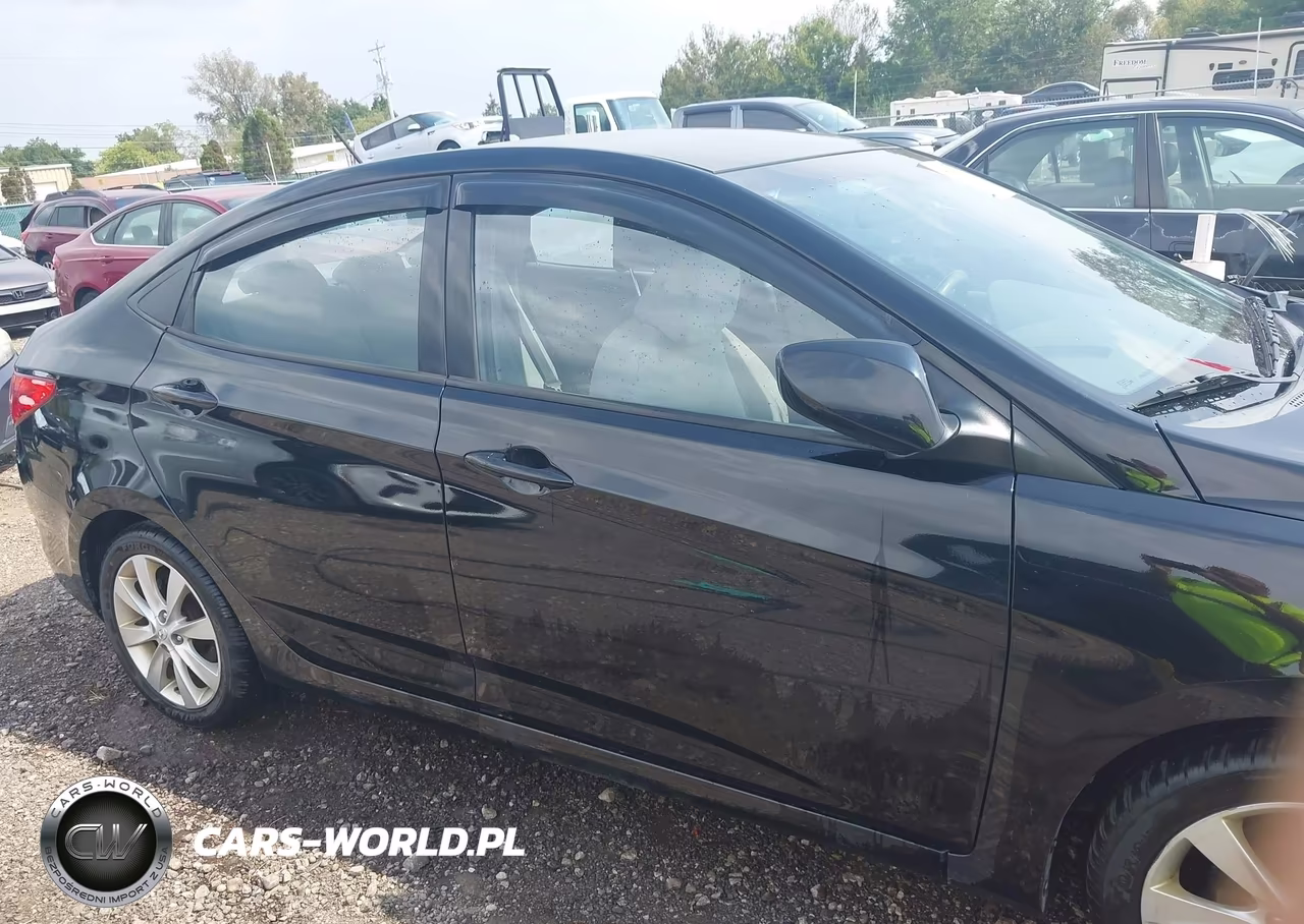 2014 Hyundai Accent Gls VIN:KMHCU4AE0EU752991 - 13