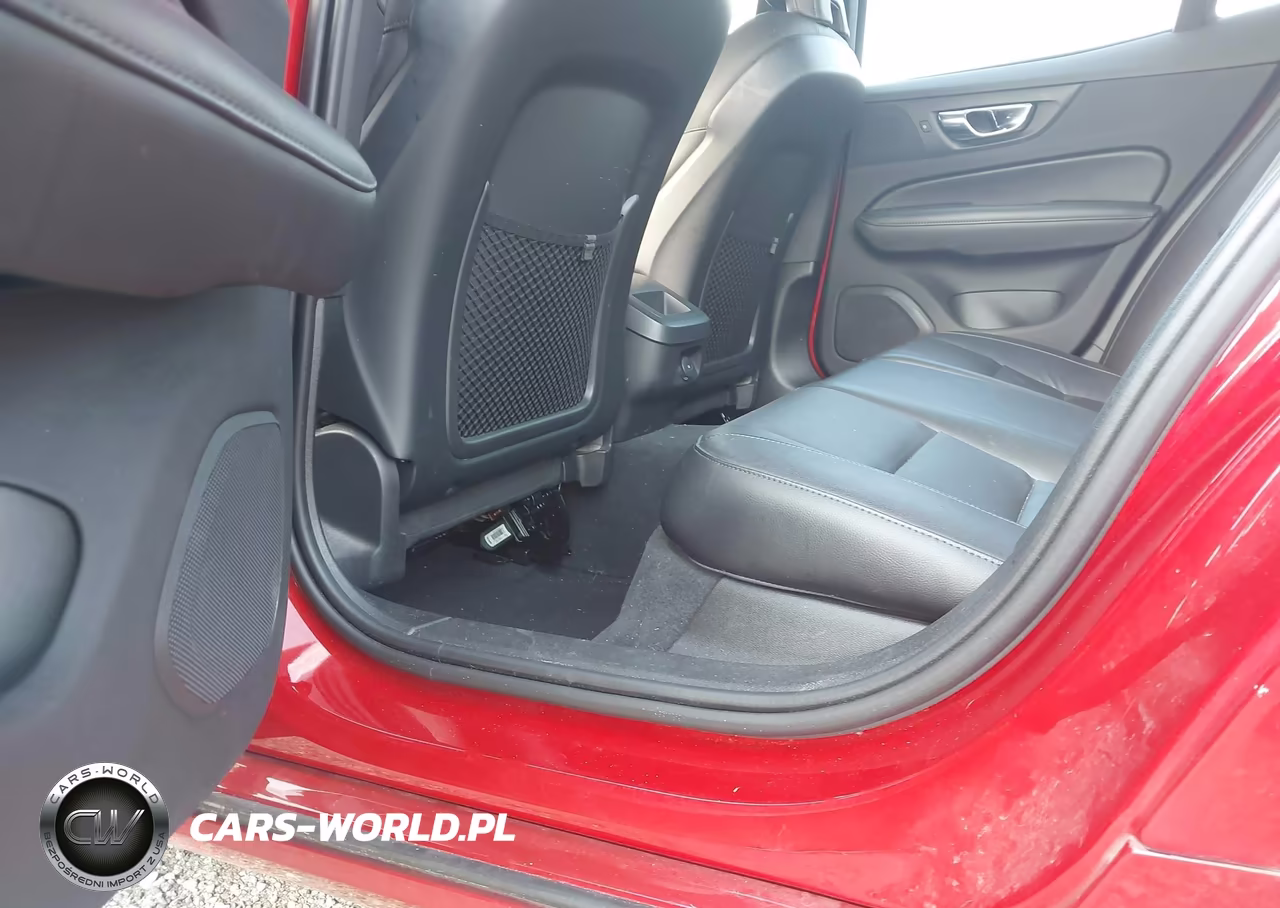 2021 Volvo S60 T5 Momentum VIN:7JR102FK9MG094905 - 8