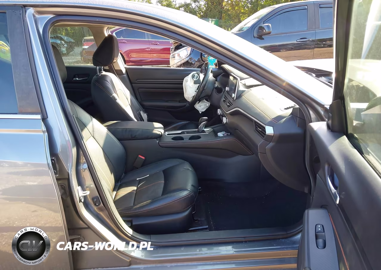 2019 Nissan Altima 2.5 Sr VIN:1N4BL4CV1KC133873 - 5
