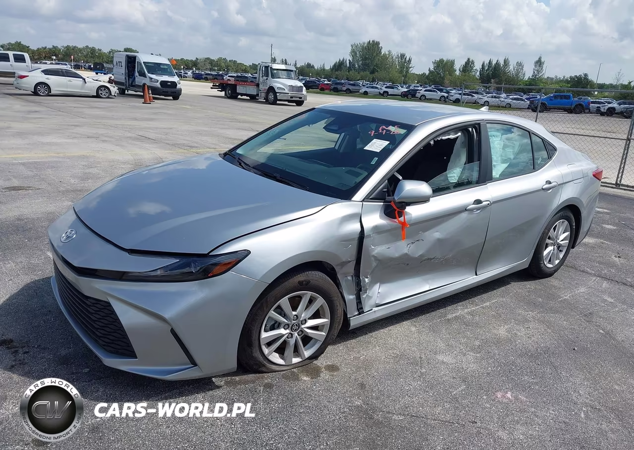 2026 Toyota Camry Le VIN:4T1DAACK2TU213591 - 2