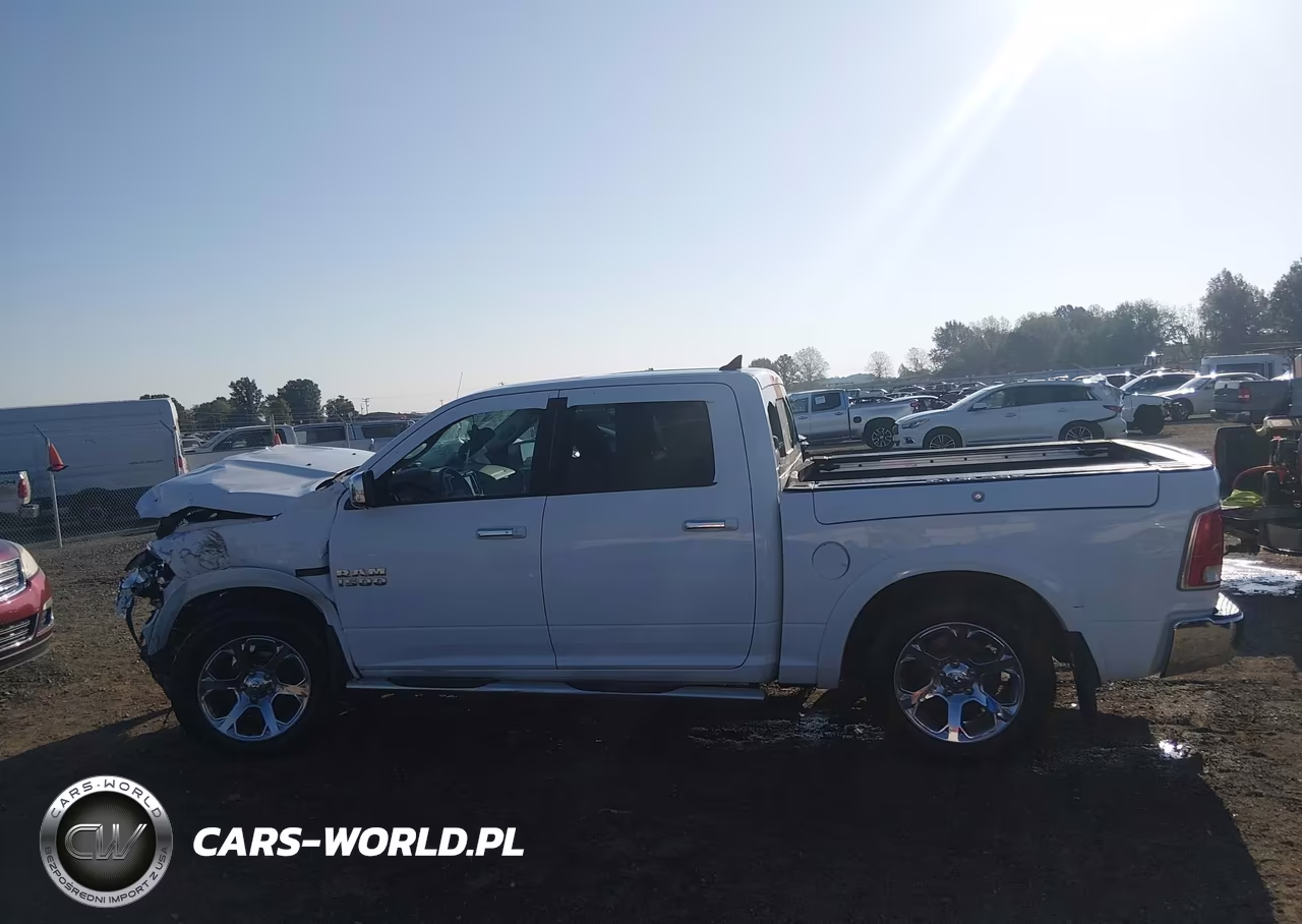 2017 Ram 1500 Laramie 4X4 5'7 Box VIN:1C6RR7NM6HS881845 - 14