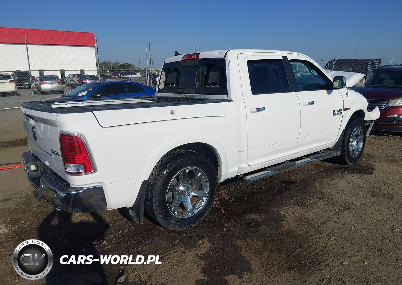 2017 Ram 1500 Laramie 4X4 5'7 Box VIN:1C6RR7NM6HS881845 - 4