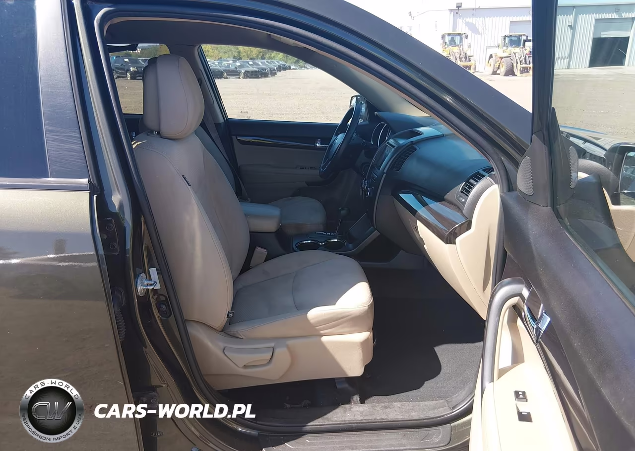 2012 Kia Sorento Lx VIN:5XYKT4A69CG195119 - 5
