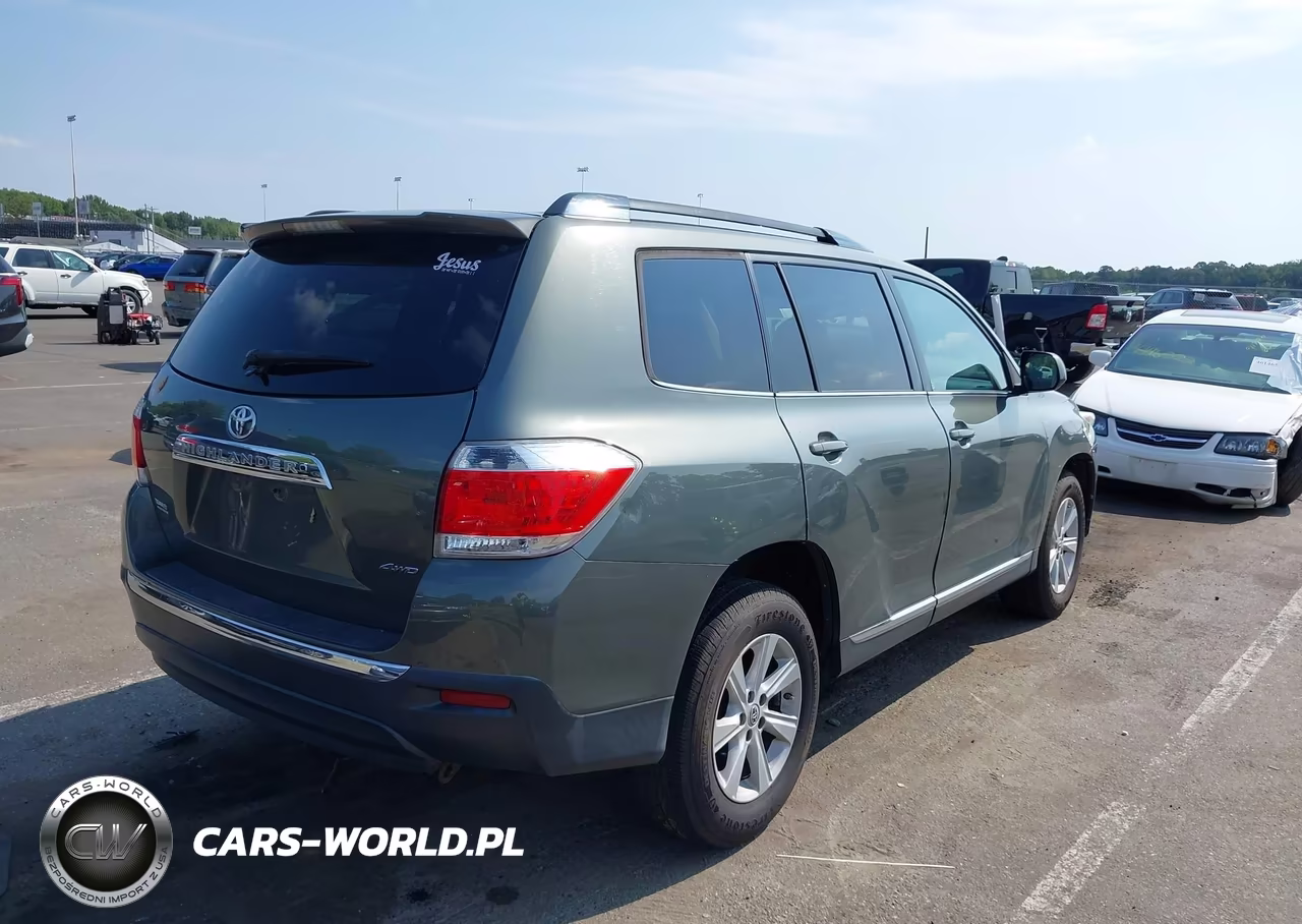 2013 Toyota Highlander Se V6 VIN:5TDBK3EH2DS248241 - 4