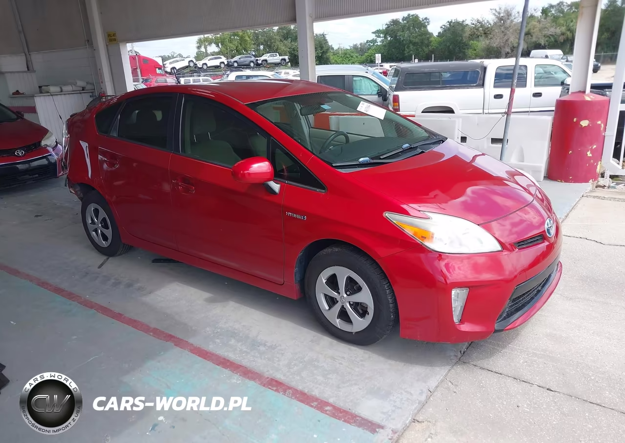 2013 Toyota Prius Two – zdjęcie 1 z 17