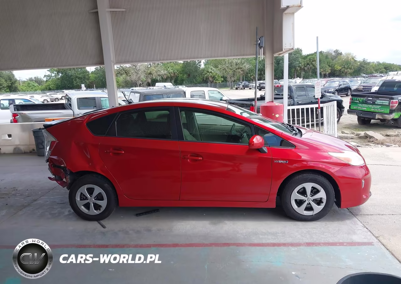 2013 Toyota Prius Two VIN:JTDKN3DU3D0349149 - 14