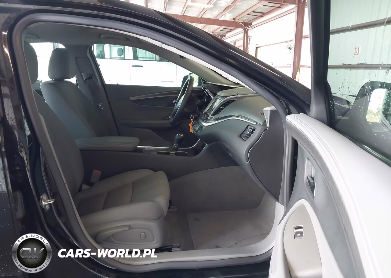 2017 Chevrolet Impala 1Fl VIN:1G11X5SA6HU186871 - 5