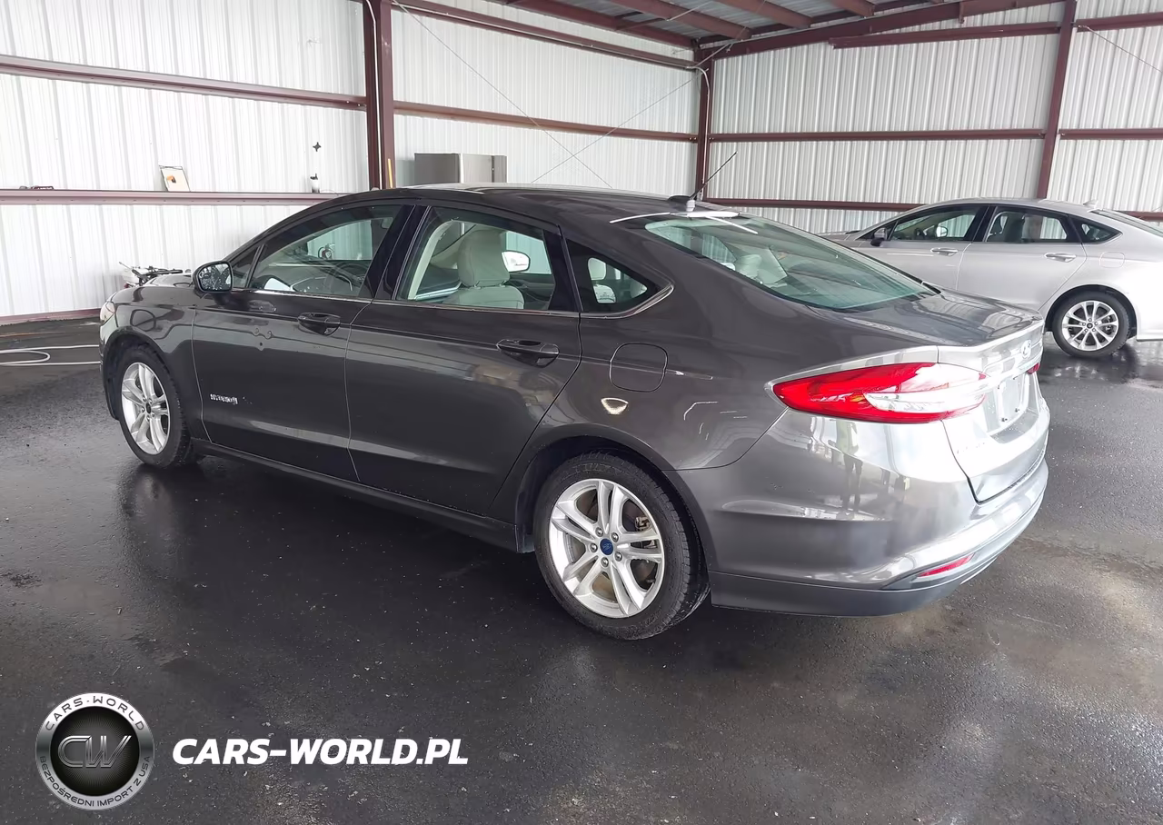 2018 Ford Fusion Hybrid S VIN:3FA6P0UU0JR261686 - 3