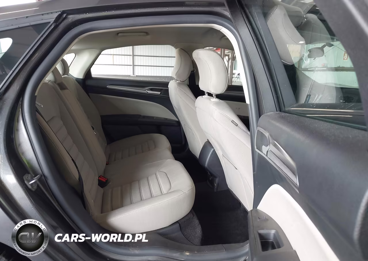 2018 Ford Fusion Hybrid S VIN:3FA6P0UU0JR261686 - 8