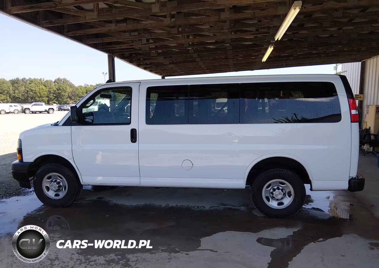 2024 Chevrolet Express Passenger Rwd 2500 Regular Wheelbase Ls VIN:1GAWGEFP7R1158567 - 14
