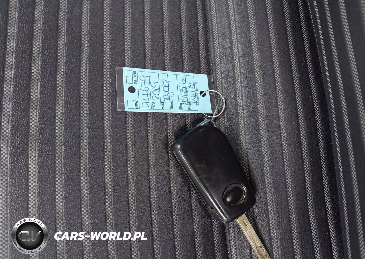 2019 Toyota Camry Se VIN:4T1B11HK8KU804216 - 11