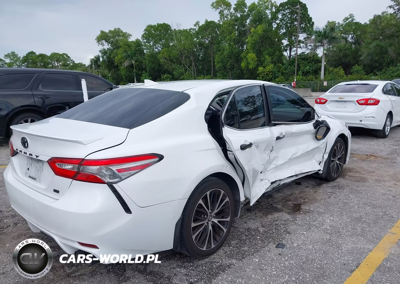 2019 Toyota Camry Se VIN:4T1B11HK8KU804216 - 6