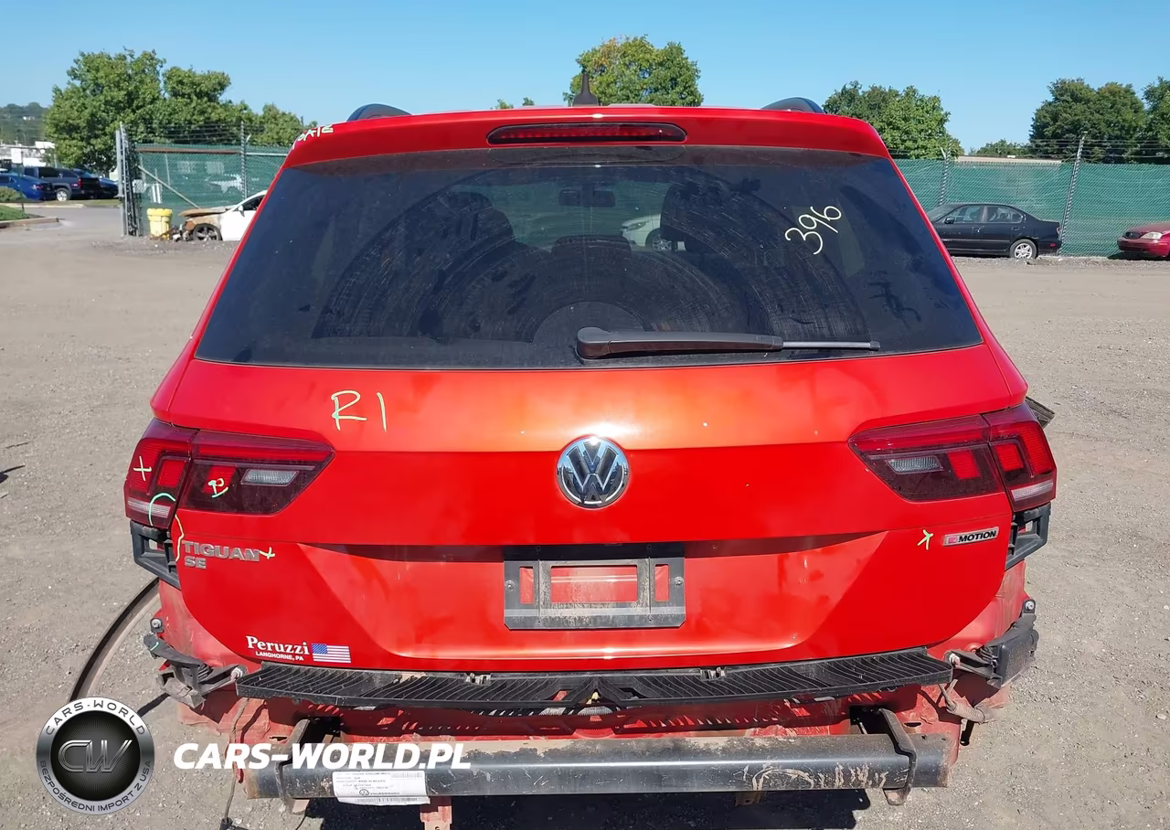 2019 Volkswagen Tiguan 2.0T Se-2.0T Sel-2.0T Sel R-Line-2.0T Sel R-Line Black VIN:3VV2B7AX3KM045796 - 16