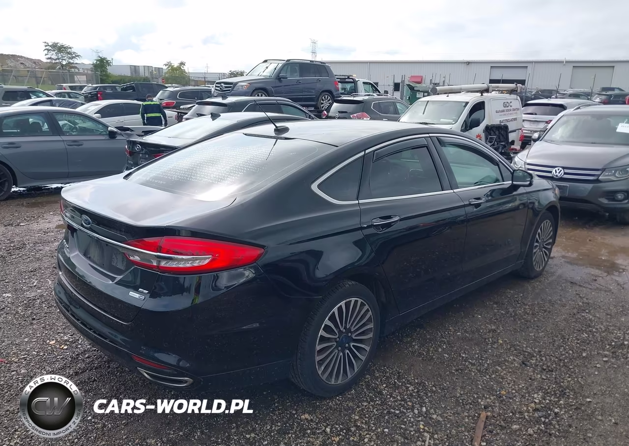 2017 Ford Fusion Se VIN:3FA6P0T90HR280939 - 4