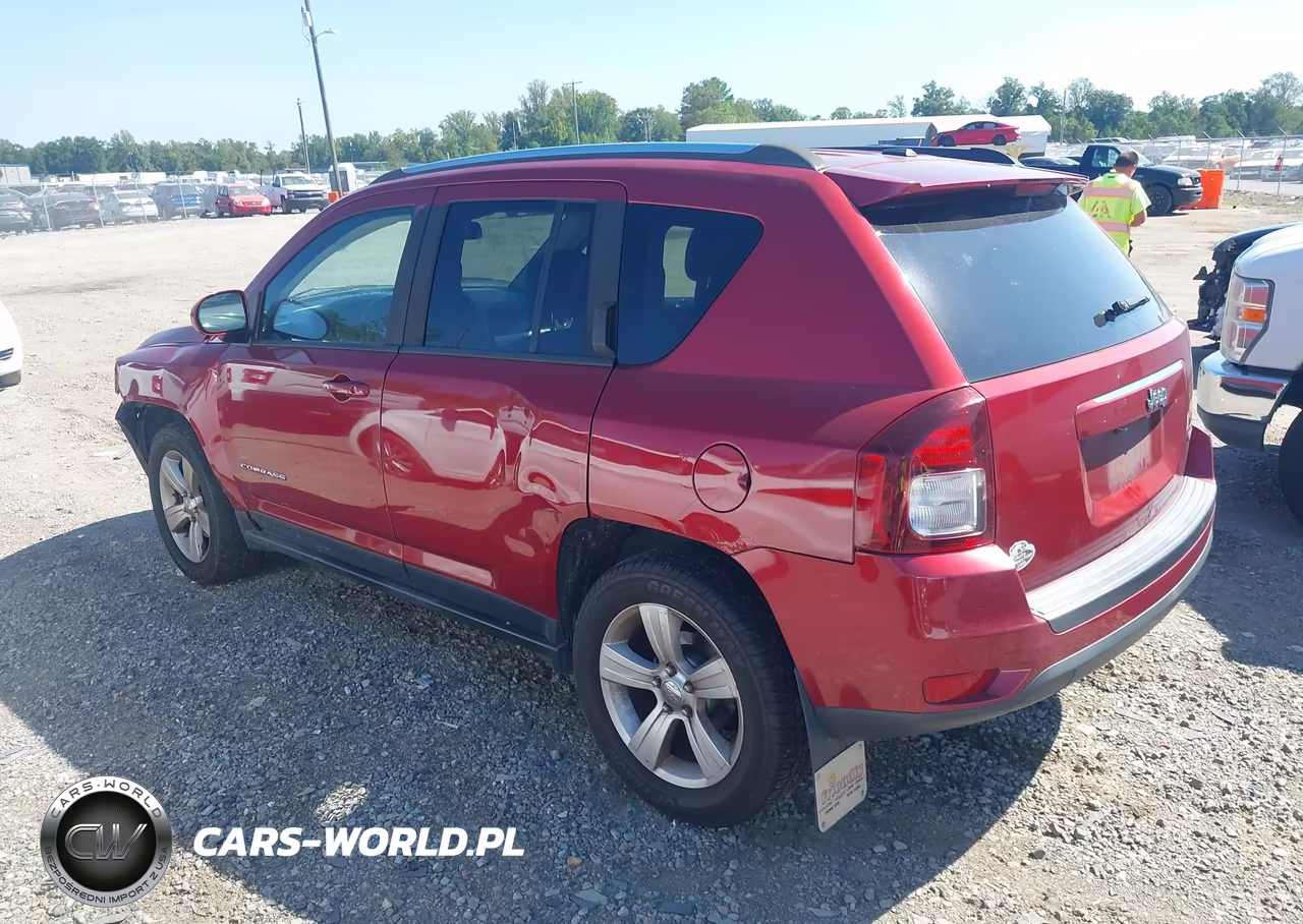 2014 Jeep Compass Latitude VIN:1C4NJDEB2ED643938 - 3