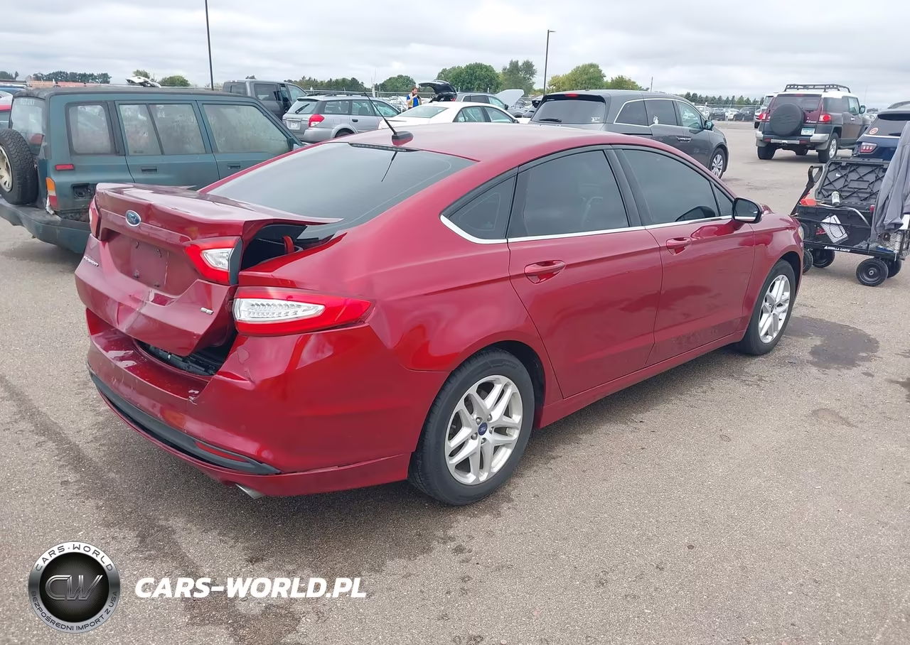 2014 Ford Fusion Se VIN:1FA6P0H74E5403552 - 4