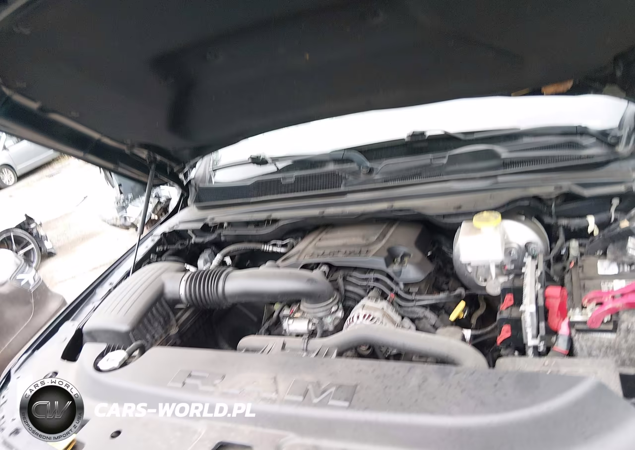 2019 Ram 1500 VIN:1C6SRFFT0KN876261 - 10