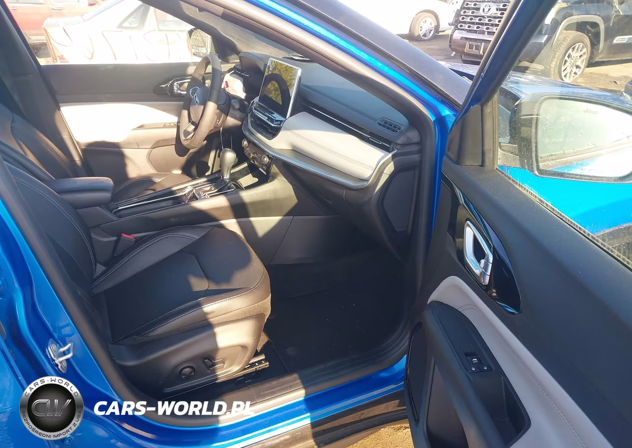 2025 Jeep Compass Limited 4X4 VIN:3C4NJDCN4ST614122 - 5