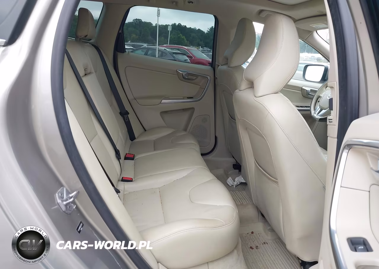2016 Volvo Xc60 T6 Drive-E Platinum VIN:YV449MDM8G2823041 - 8