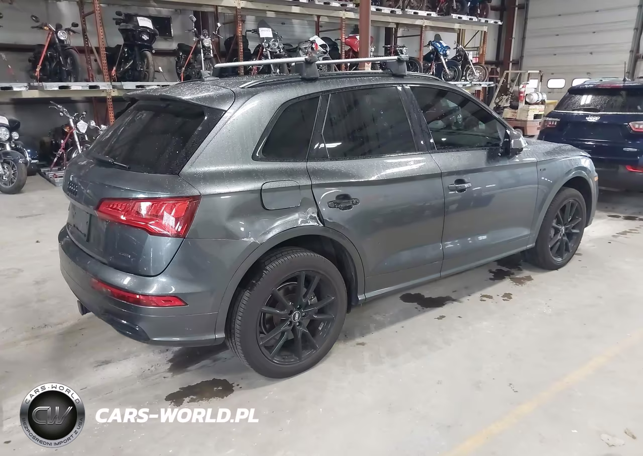 2020 Audi Q5 Titanium Premium Plus 45 Tfsi Quattro S Tronic VIN:WA1ENAFY4L2076351 - 4