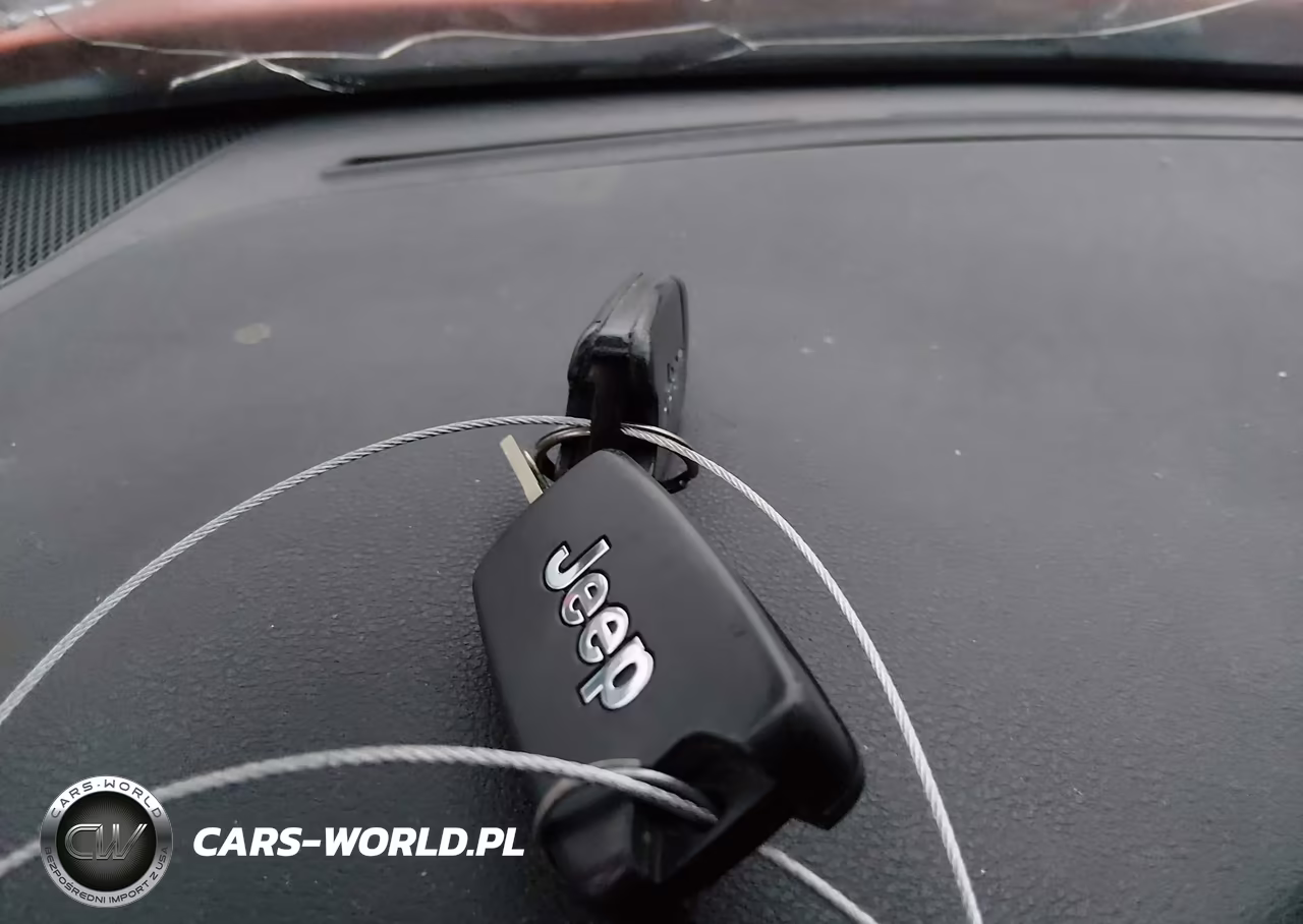 2015 Jeep Renegade Sport VIN:ZACCJAAT6FPC25616 - 11