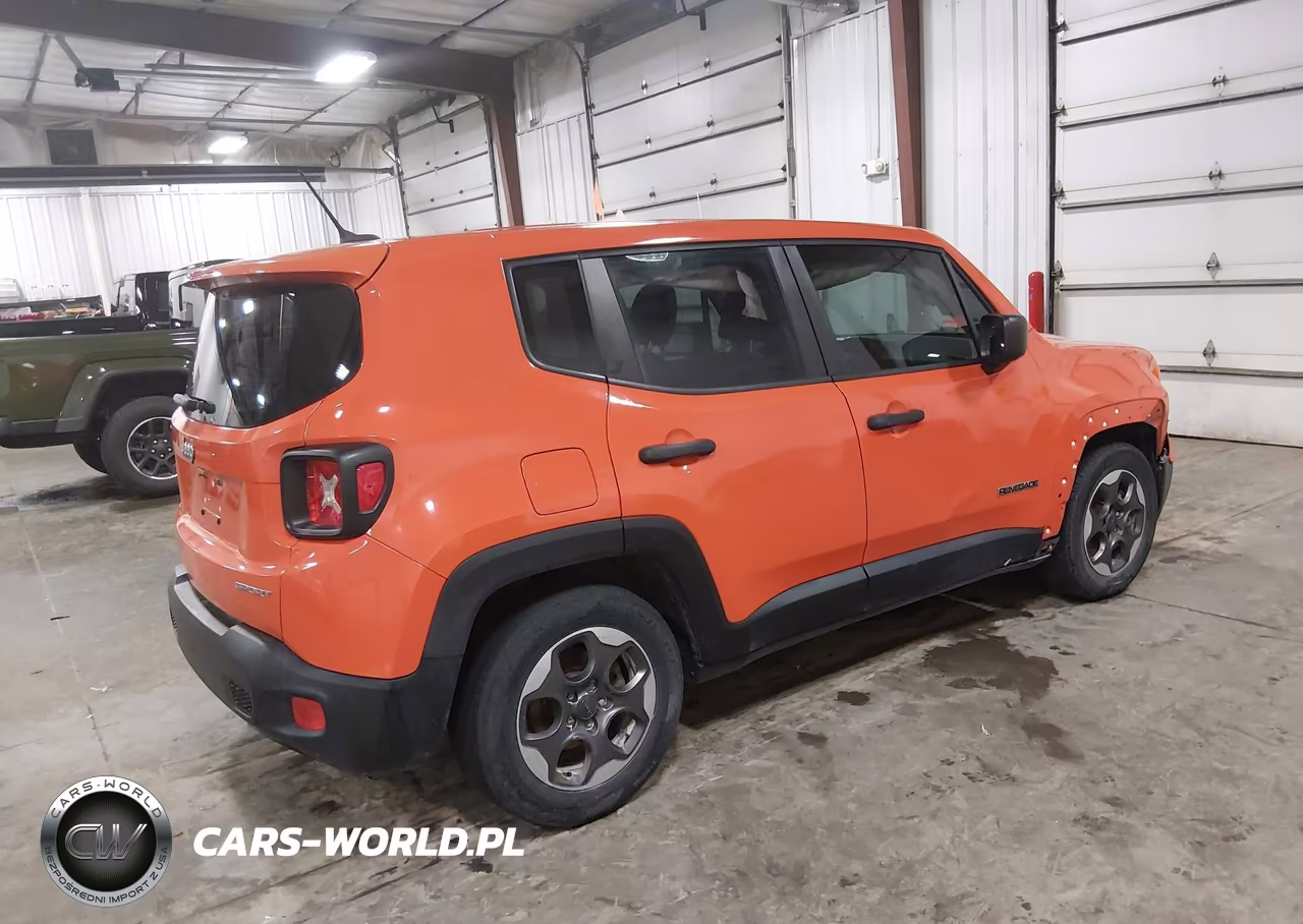 2015 Jeep Renegade Sport VIN:ZACCJAAT6FPC25616 - 4