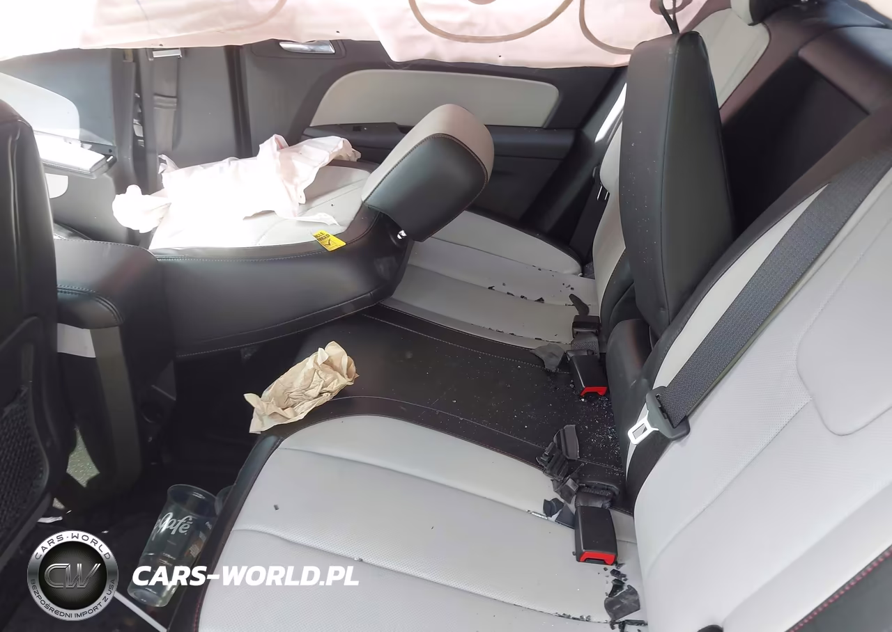 2017 Chevrolet Equinox Premier VIN:2GNFLGE38H6106008 - 8