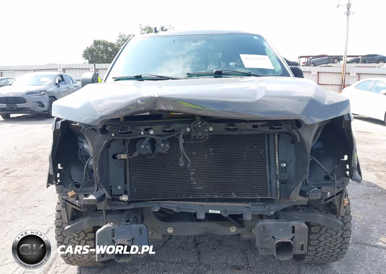 2018 Ford F-150 Xlt VIN:1FTEW1C53JFB78615 - 17