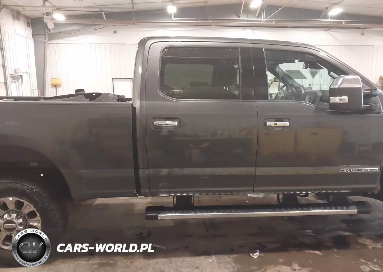 2018 Ford F-350 Lariat VIN:1FT8W3BT3JEB10748 - 12