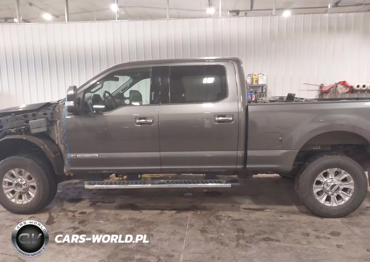 2018 Ford F-350 Lariat VIN:1FT8W3BT3JEB10748 - 13