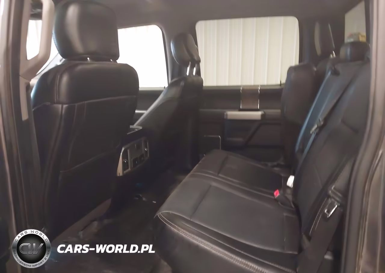2018 Ford F-350 Lariat VIN:1FT8W3BT3JEB10748 - 7